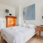 Modern Apartment -1Br-3P- Trocadero